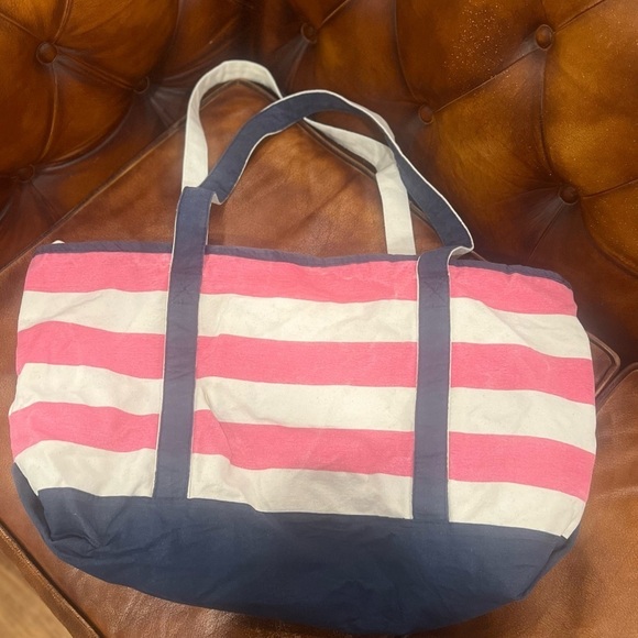 the royal standard collection Handbags - The Royal Standard Collection beach bag in GUC